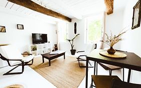 Joli 2P - Piscine & Parking